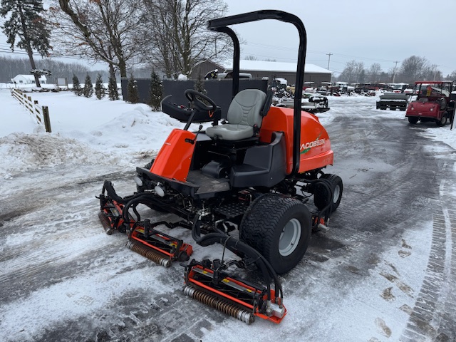 2014 Jacobsen LF 550 Diesel 4WD Fairway Mower