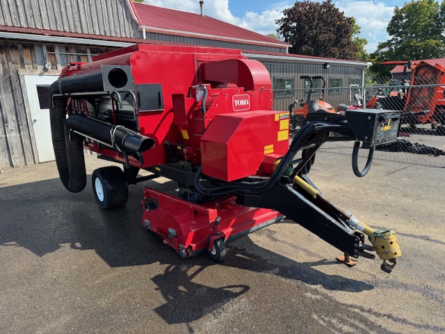 2018 Toro Versa Vac PTO Driven Turf and Field Sweeper and Debris Vacuum
