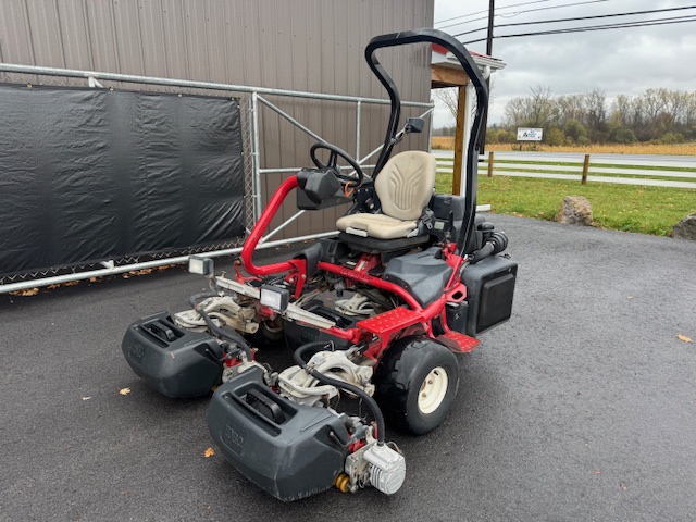 2011 Toro 3420 Diesel Greensmaster Tri-flex with Electric Reels Greens Mower