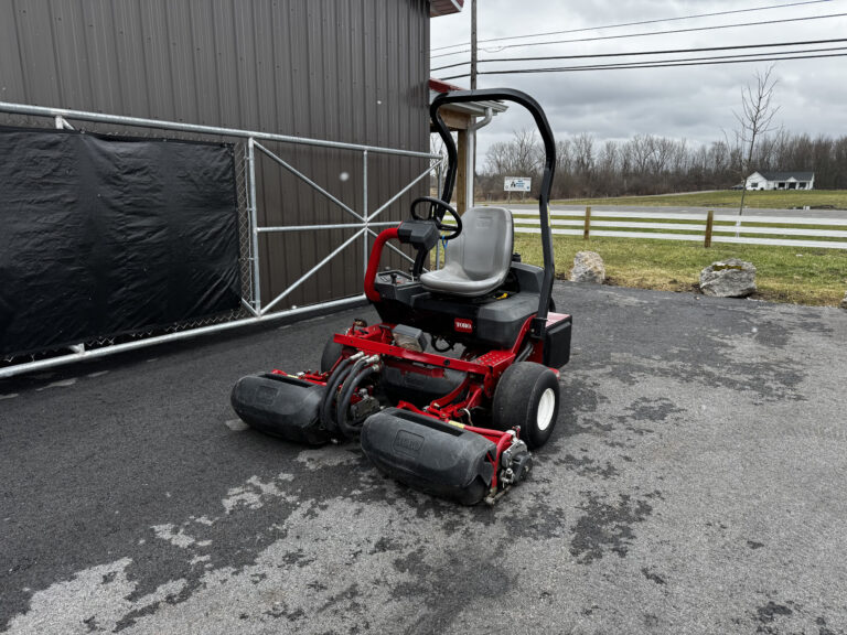 2013 Toro Greensmaster 3250 Diesel 3WD Greensmower
